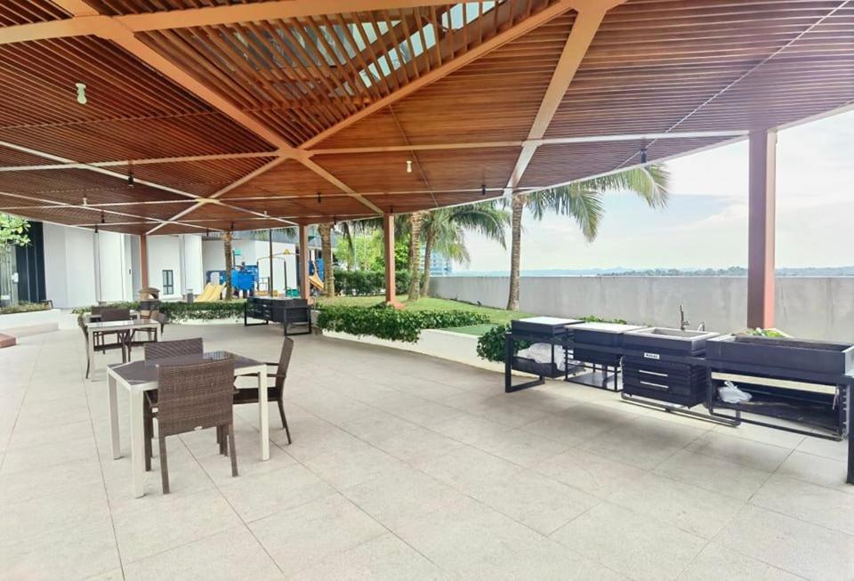 1519 Almas Suites Seaview Sunrise Netflix By Stay Nusajaya  Eksteriør bilde