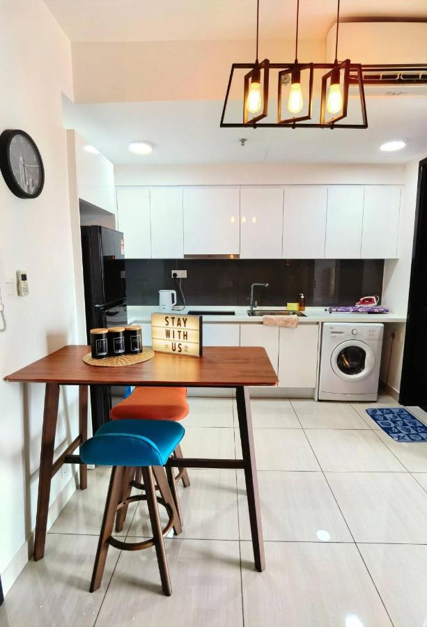 1519 Almas Suites Seaview Sunrise Netflix By Stay Nusajaya  Eksteriør bilde