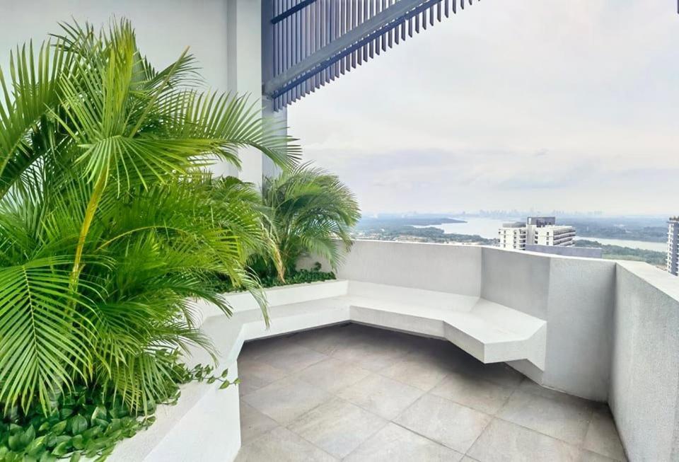 1519 Almas Suites Seaview Sunrise Netflix By Stay Nusajaya  Eksteriør bilde